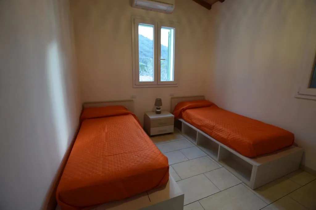 Villetta La Zanca Hotel Marciana  0*, Marciana (Isola d'Elba)